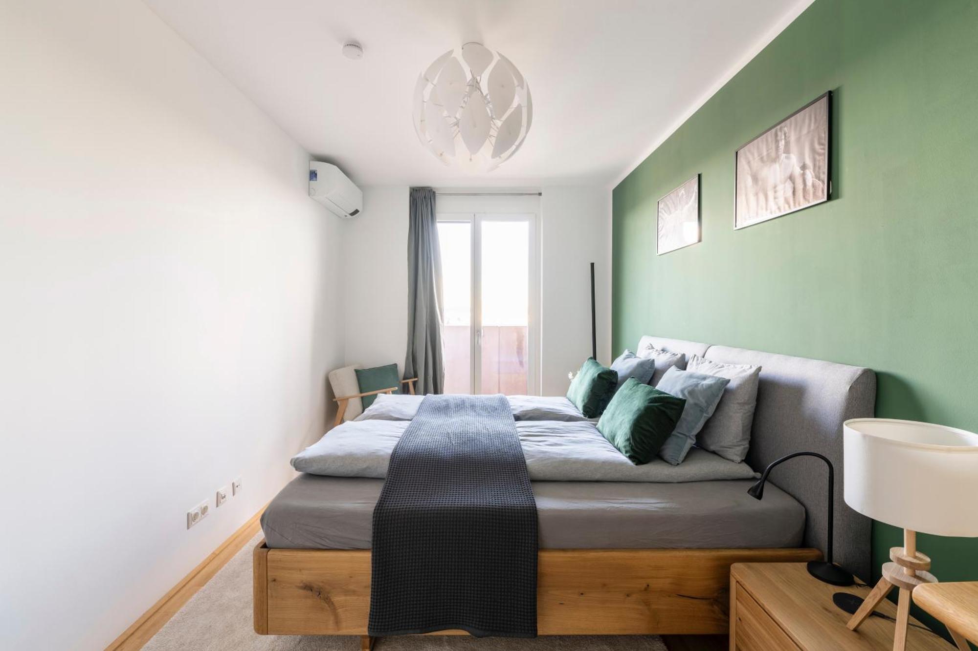 Edler Wohnraum Panoramablick 3 Sz Boxspringbetten, E-Ladestation, Kaffeevollautomat, Klima, Lift, Terrasse & 2Xtg Graz Luaran gambar