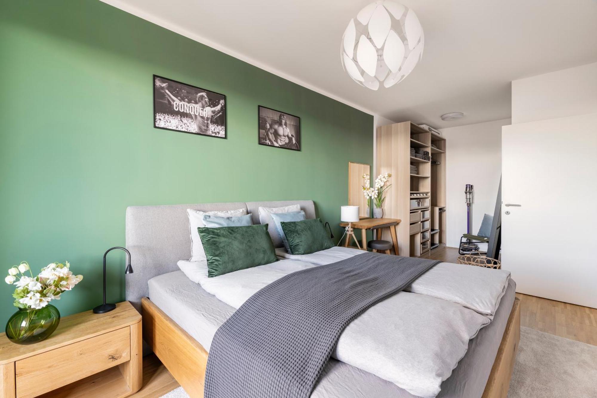 Edler Wohnraum Panoramablick 3 Sz Boxspringbetten, E-Ladestation, Kaffeevollautomat, Klima, Lift, Terrasse & 2Xtg Graz Luaran gambar