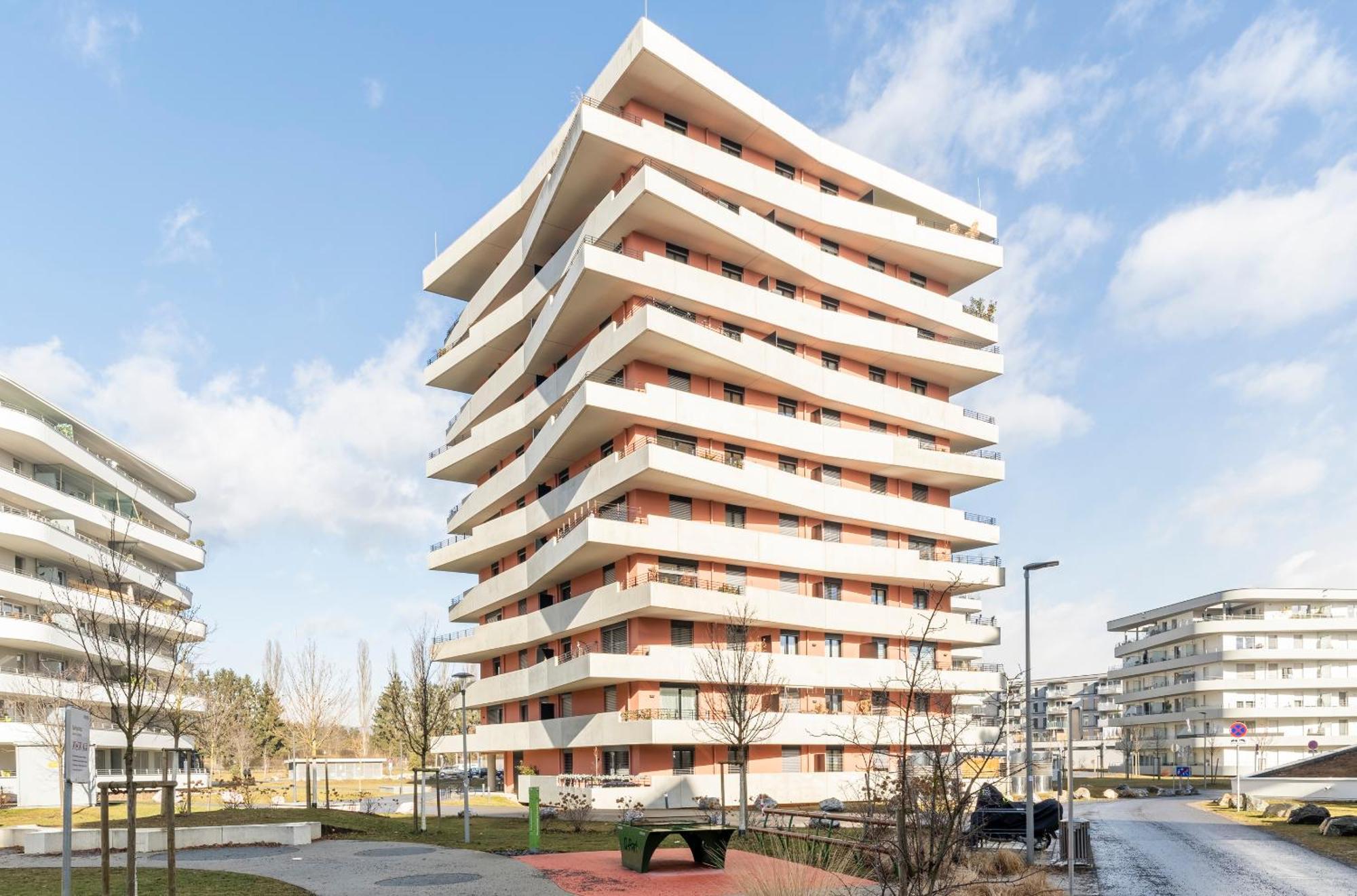 Edler Wohnraum Panoramablick 3 Sz Boxspringbetten, E-Ladestation, Kaffeevollautomat, Klima, Lift, Terrasse & 2Xtg Graz Luaran gambar